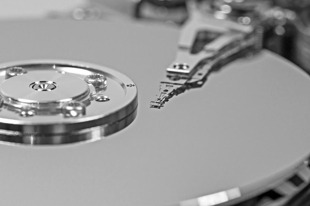 Cloud-based file storage with multiple devices accessing files